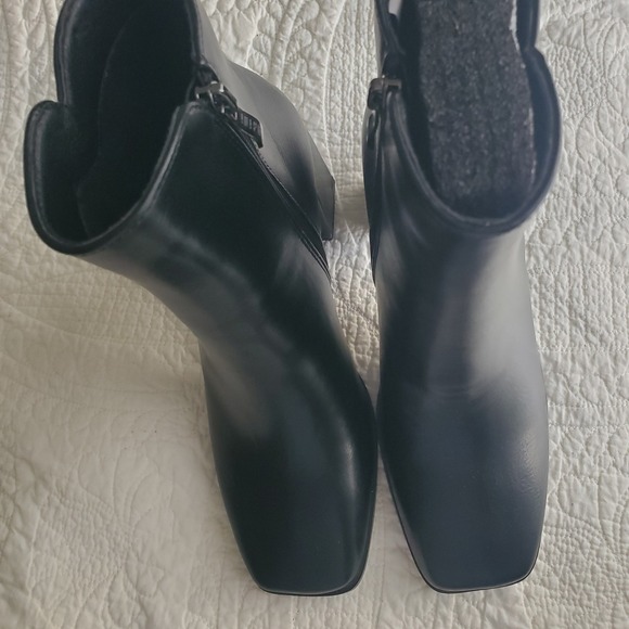 Black Square Toe Block Heel Ankle Boots Size 7 - Picture 3 of 10
